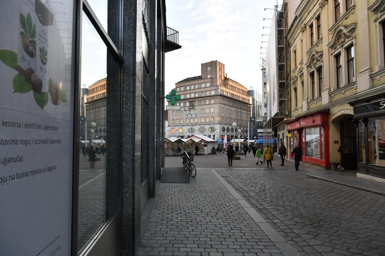 Apartment Daphne Zagreb Buitenkant foto